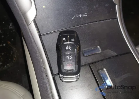 2015 Lincoln Mkz из США, поврежденный, VIN 3LN6L2J96FR628305